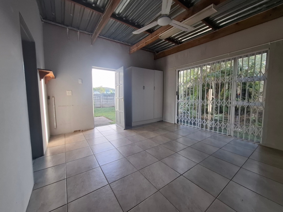 3 Bedroom Property for Sale in Nahoon Valley Park Eastern Cape